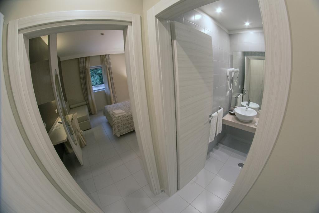 Hotel Degli Ulivi 3*